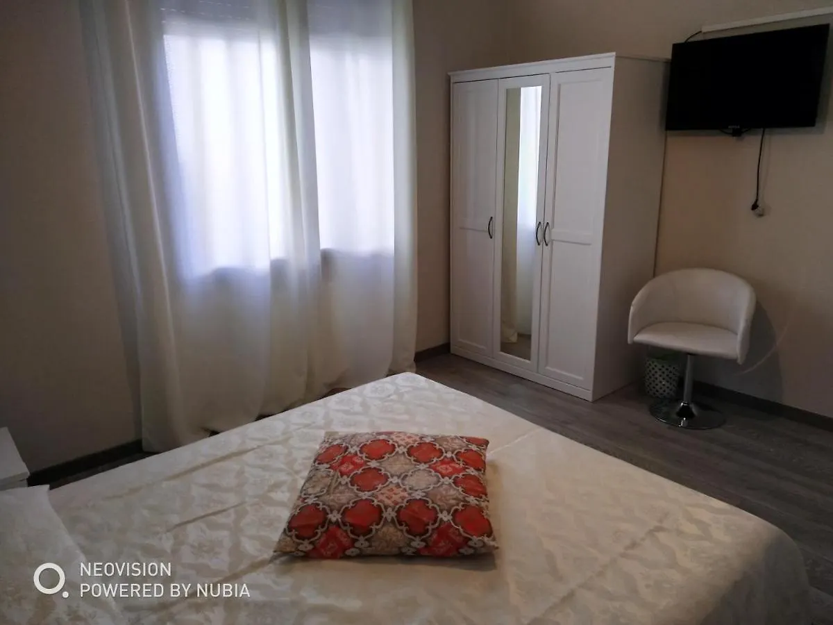 Bedrooms Ai Ponti Bassano del Grappa 0*,